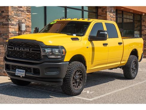 Used 2024 RAM 2500 Tradesman AWD/4WD image 6