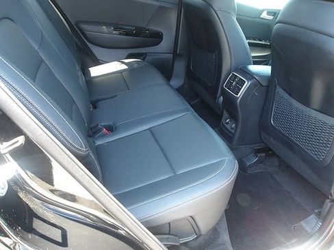 Used 2021 Kia Sportage S w/ S AWD Premium Package image 11