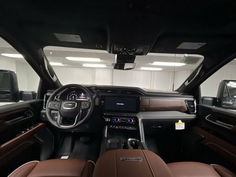 New 2026 GMC Sierra 2500 Denali Ultimate AWD/4WD image 21