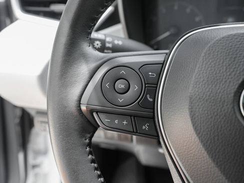 Used 2024 Toyota Corolla SE FWD image 19