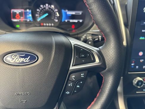 Used 2024 Ford Edge ST-Line w/ Class II Trailer Tow Package AWD/4WD image 20