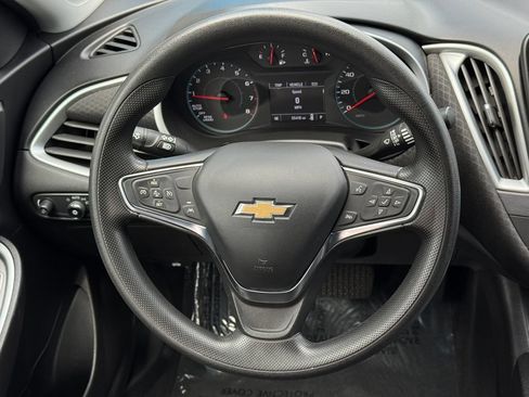 Used 2024 Chevrolet Malibu LT FWD image 18