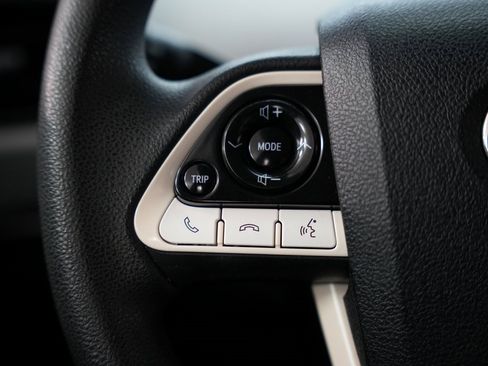 Used 2018 Toyota Prius Two w/ Prius Two Safety Plus Package image 12