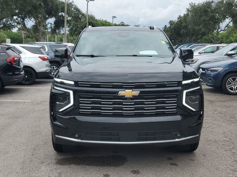 Certified 2025 Chevrolet Tahoe High Country AWD/4WD image 8