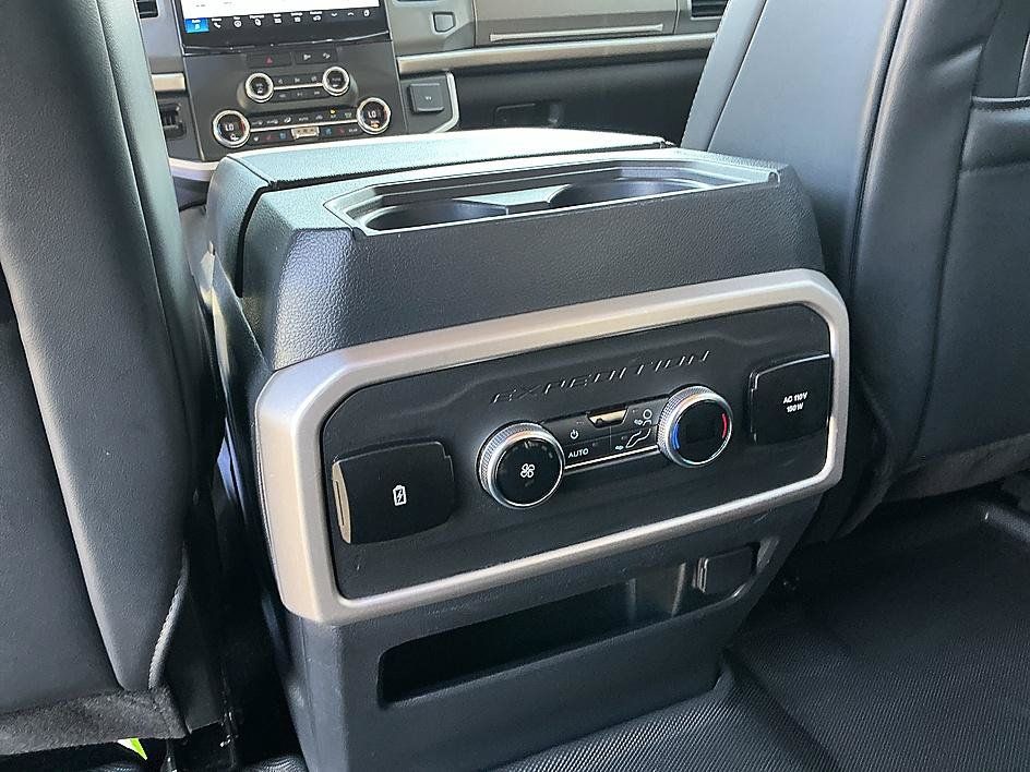 Used 2022 Ford Expedition Max XLT AWD/4WD image 23