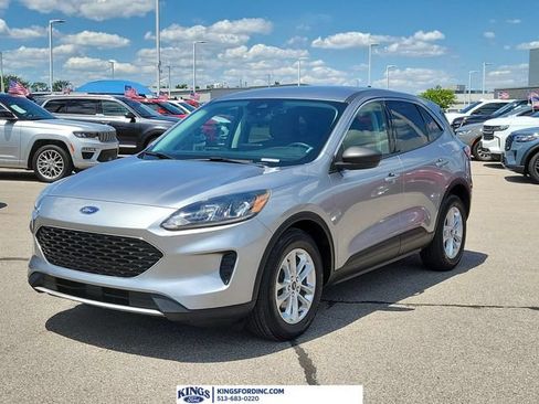 Certified 2022 Ford Escape SE FWD image 1