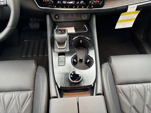 New 2026 Nissan Rogue Platinum w/ Platinum Premium Package image 13