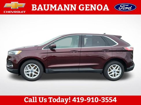 Used 2022 Ford Edge SEL w/ Convenience Package AWD/4WD image 2