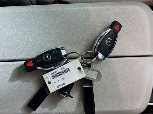 Used 2019 Mercedes-Benz GLS 550 4MATIC image 35