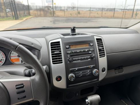 Used 2012 Nissan Frontier SV w/ Sport Appearance Pkg image 29