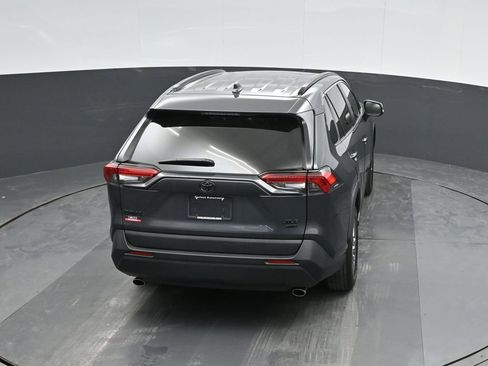 Used 2022 Toyota RAV4 XLE w/ Convenience Package image 44