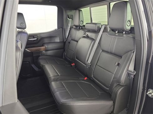 Used 2021 Chevrolet Silverado 1500 High Country w/ Technology Package image 22