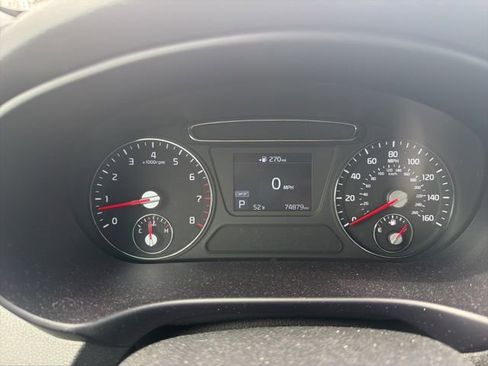 Used 2019 Kia Sorento LX image 20