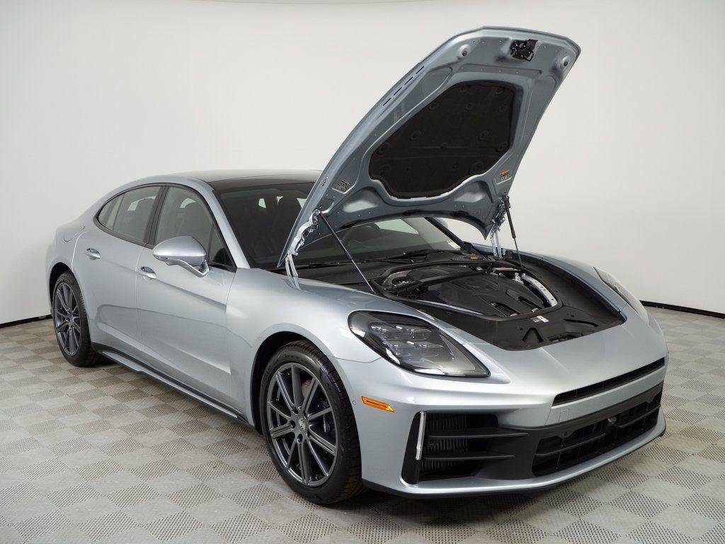 New 2026 Porsche Panamera image 33