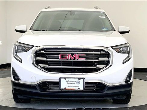 Used 2018 GMC Terrain SLT w/ Preferred Package image 3
