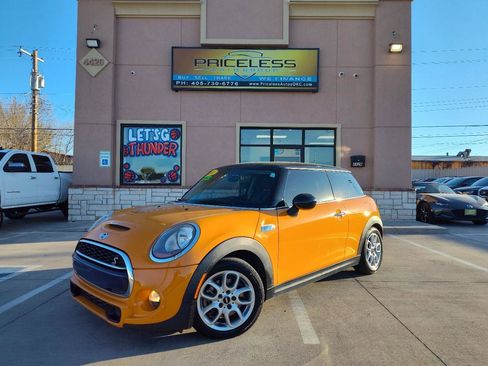 Used 2014 MINI Cooper S image 10