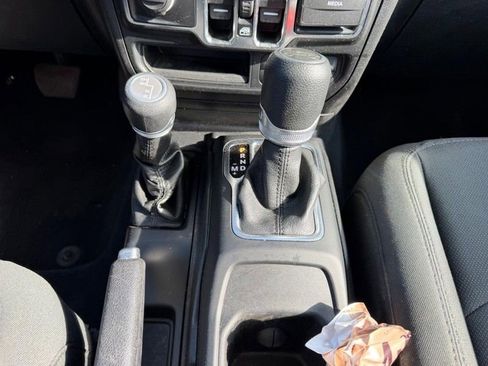 Used 2020 Jeep Wrangler Unlimited Sport S image 14