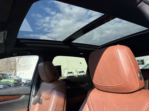 Used 2020 Cadillac XT5 Sportv w/ LPO, Floor Liner Package image 21