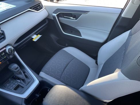 New 2025 Toyota RAV4 XLE image 20