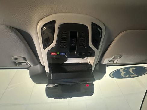 Used 2023 Subaru Outback Limited image 17