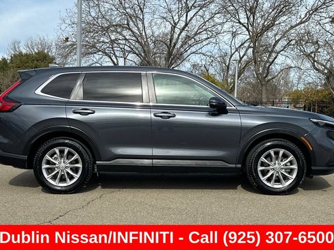 Used 2025 Honda CR-V EX-L image 3