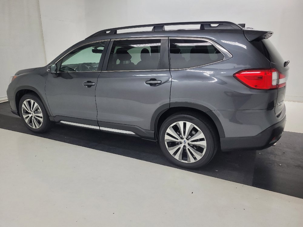 Used 2022 Subaru Ascent Limited w/ Technology Package AWD/4WD image 3