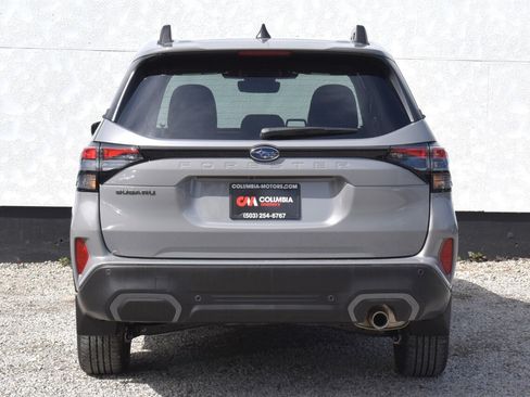 Used 2025 Subaru Forester Limited AWD/4WD image 4