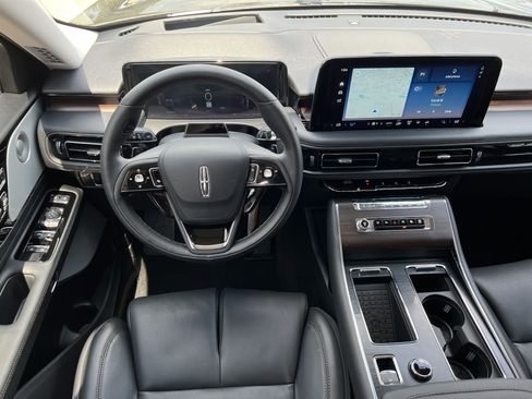 New 2025 Lincoln Aviator Reserve w/ Equipment Group 201A image 16