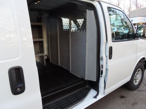 Used 2020 Chevrolet Express 2500 w/ Communications Package image 13