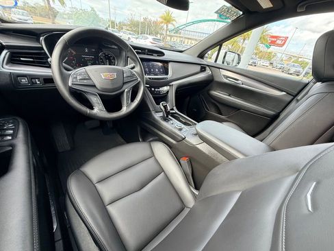 Used 2022 Cadillac XT5 Luxury image 21