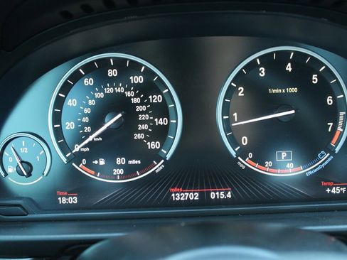 Used 2013 BMW 550i Sedan image 20