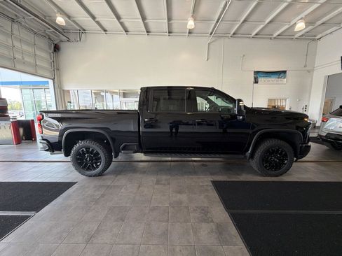New 2026 Chevrolet Silverado 2500 LTZ w/ Trail Boss Package AWD/4WD image 2
