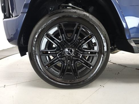 Used 2025 Mercedes-Benz G 550 image 35