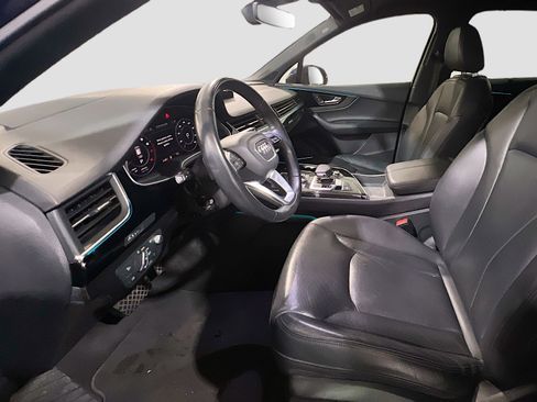 Used 2019 Audi Q7 3.0T Prestige w/ Prestige Package image 16