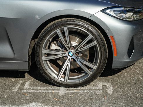 Used 2021 BMW 430i Coupe w/ Convenience Package RWD image 9
