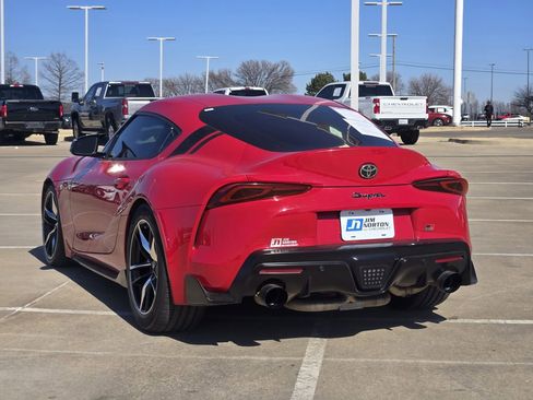 Used 2020 Toyota Supra Premium w/ Driver Assist Package image 6