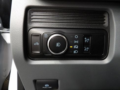 Used 2023 Ford F350 XL w/ 360-Degree Camera Package AWD/4WD image 51