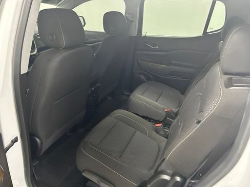 Used 2023 GMC Acadia SLE w/ Driver Convenience Package AWD/4WD image 15
