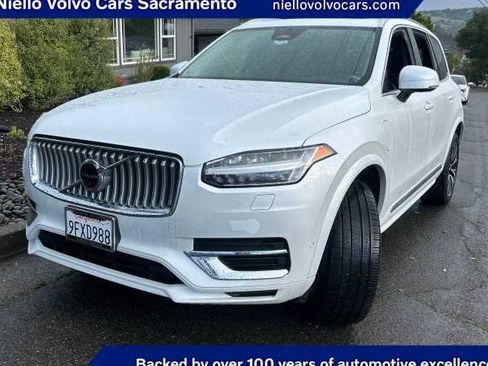 Used 2023 Volvo XC90 T8 Plus w/ Protection Package image 1
