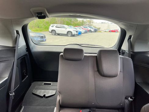 Used 2018 Honda Odyssey EX image 38
