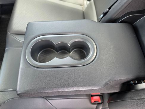 Used 2019 Volkswagen Jetta SE FWD image 36