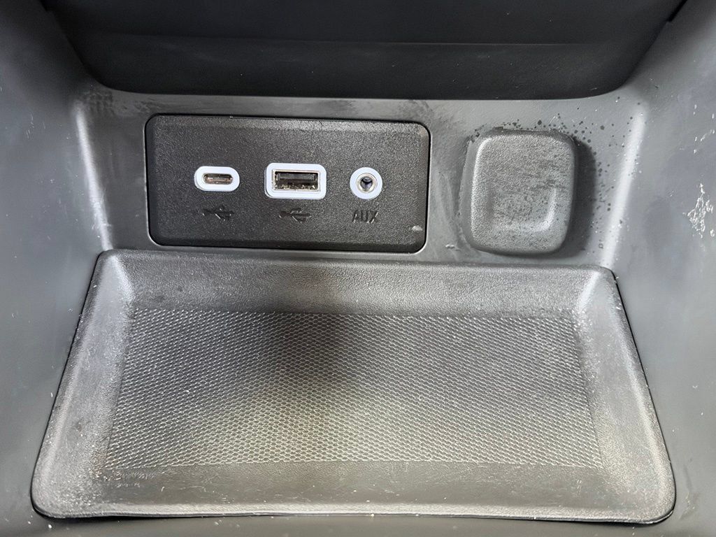 Used 2022 GMC Terrain SLE w/ Driver Convenience Package AWD/4WD image 51