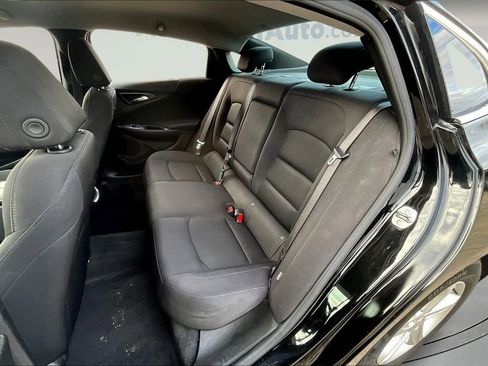Used 2024 Chevrolet Malibu LT image 20