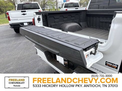 Used 2023 GMC Sierra 1500 Denali Ultimate image 15