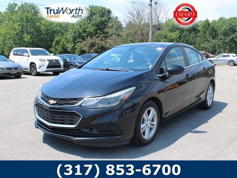 Used 2016 Chevrolet Cruze LT FWD image 1