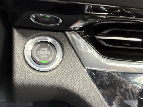 New 2026 Buick Envista Avenir image 19