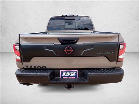 Used 2024 Nissan Titan PRO-4X w/ Pro-4x Convenience Package AWD/4WD image 3