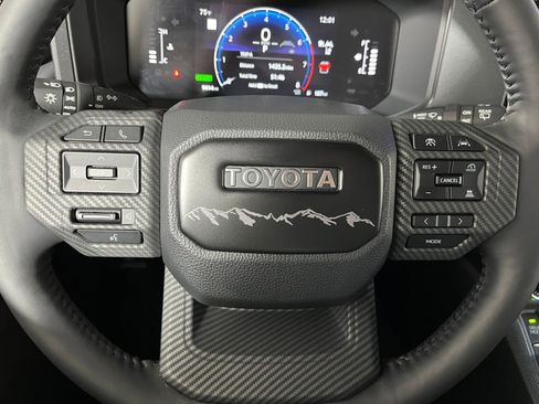 Used 2025 Toyota Land Cruiser 1958 image 13