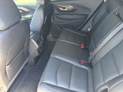 Used 2020 GMC Terrain Denali w/ Denali Premium Package AWD/4WD image 16