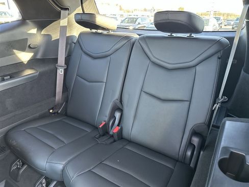 Certified 2024 Cadillac XT6 Sport w/ LPO, Floor Liner Package AWD/4WD image 23